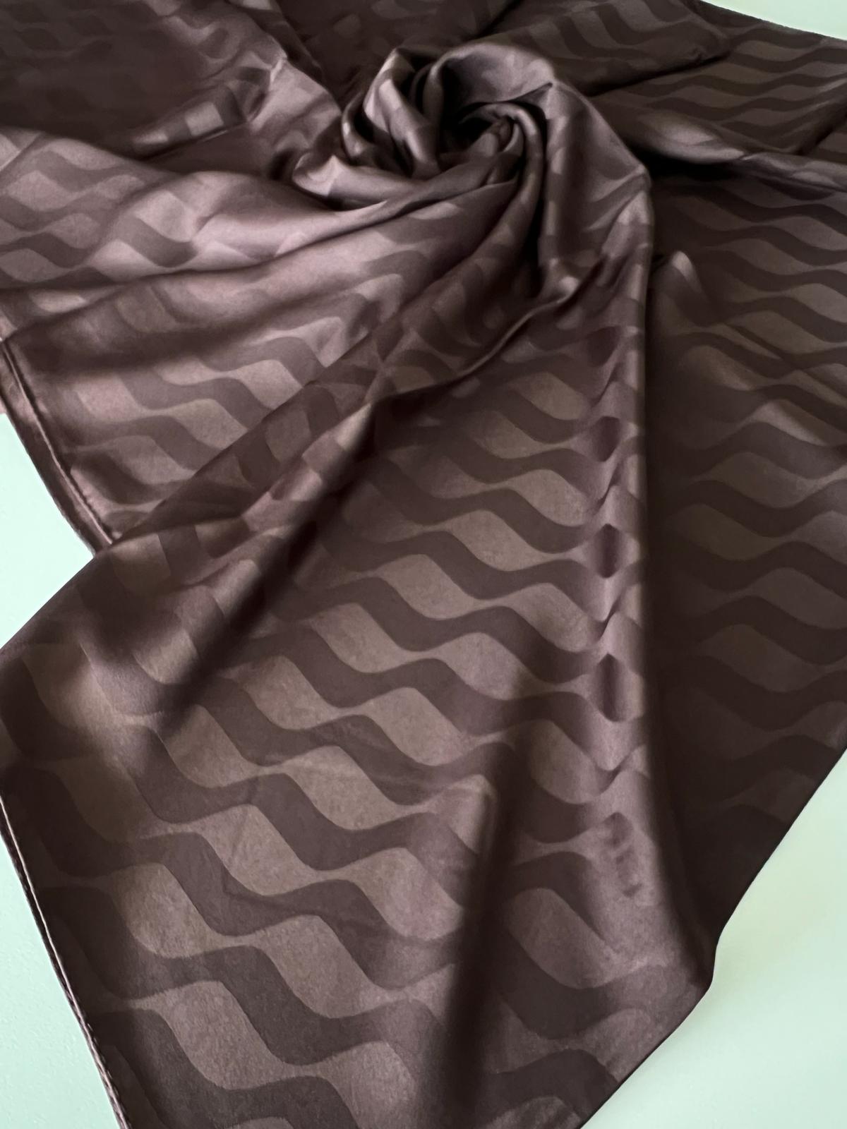 Walnuss Braun Muster Jakar Hijab