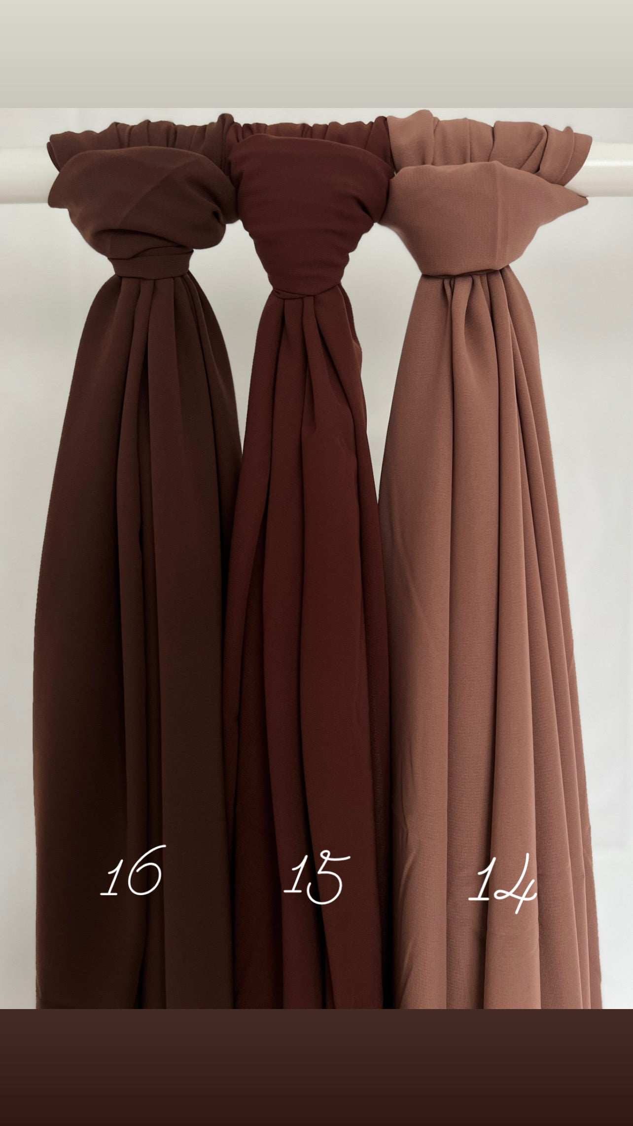 MEDINA SILK HIJAB NUMMER 16 hell braun